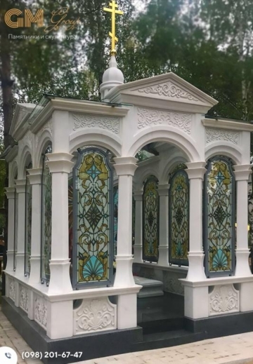мемориальный комплекс из белого мрамора в виде "часовни" №1449