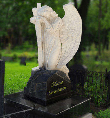 памятник со скульптурой ангела №37