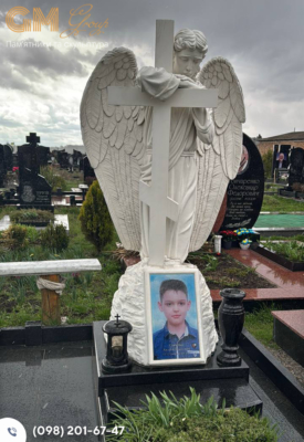 Детский памятник в форме скульптуры №11682