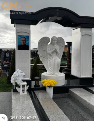 Памятник мужчине в виде скульптуры ангела №11673
